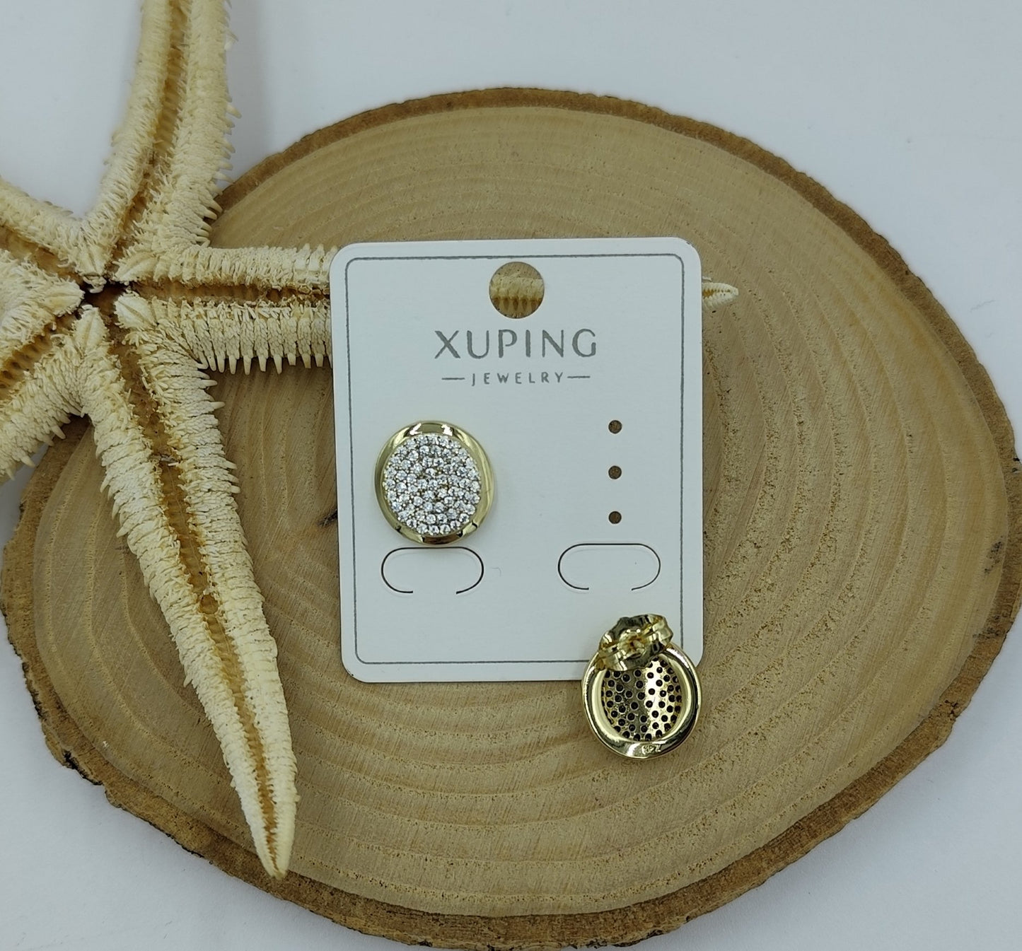14 K Taş Detaylı Yuvarlak Küpe