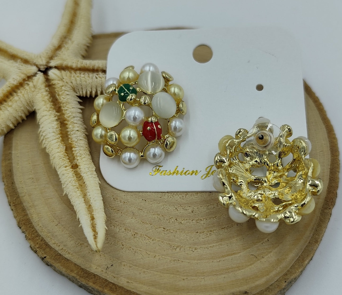 Uğurböceği Detaylı Gold Küpe