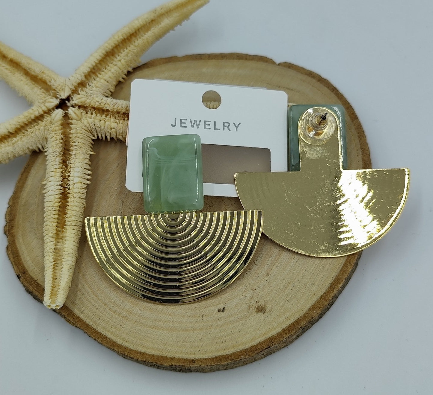 Yeşil Ve Gold Detaylı Küpe