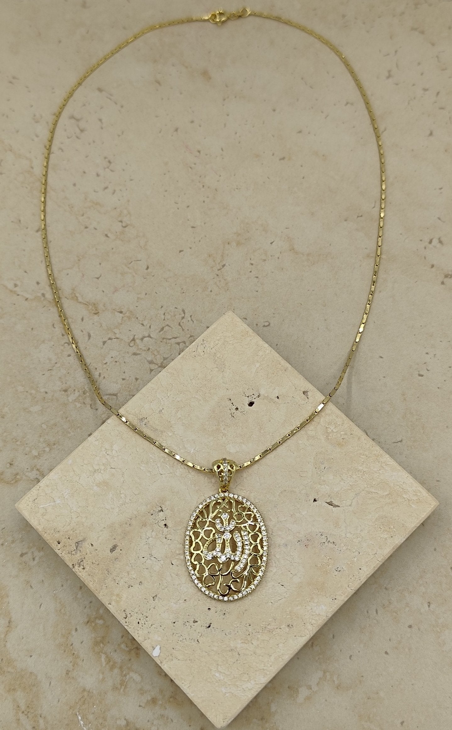 14 K Taş Detaylı Allah Yazılı Xuping Kolye