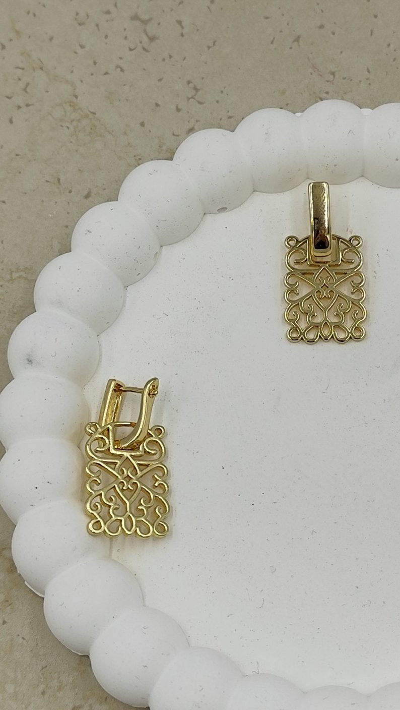 Oymalı Gold Küpe