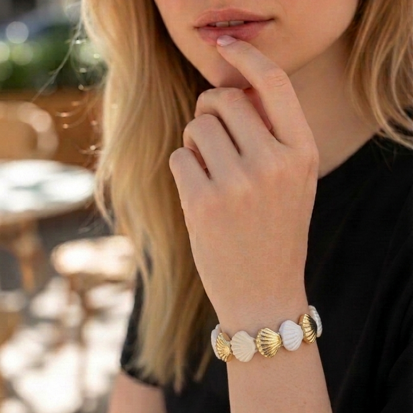 Beyaz ve Gold Renkli İstiridye Bileklik