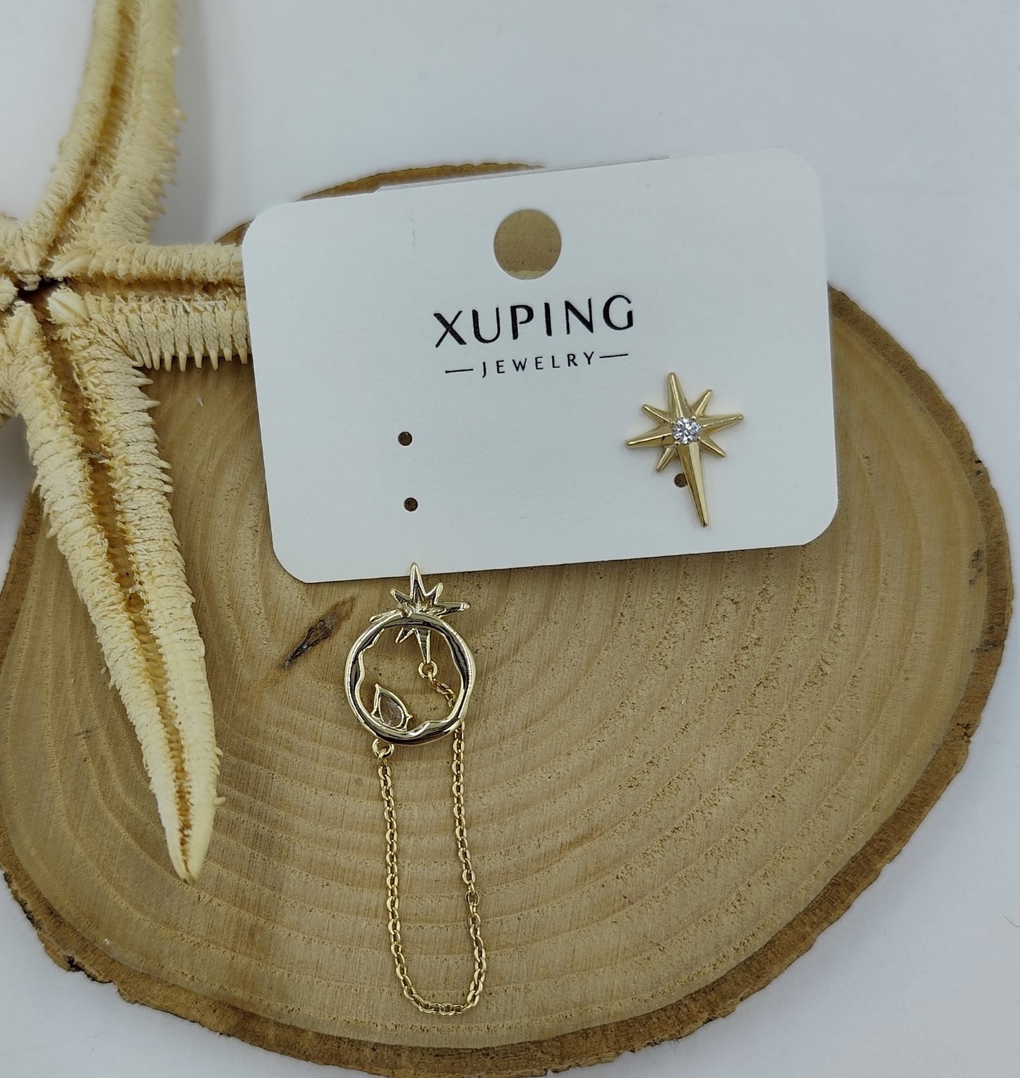 14 K Kuzey Yıldız Figürlü Küpe