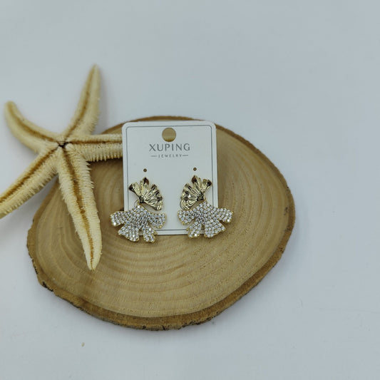 14 K Taş Detaylı Küpe