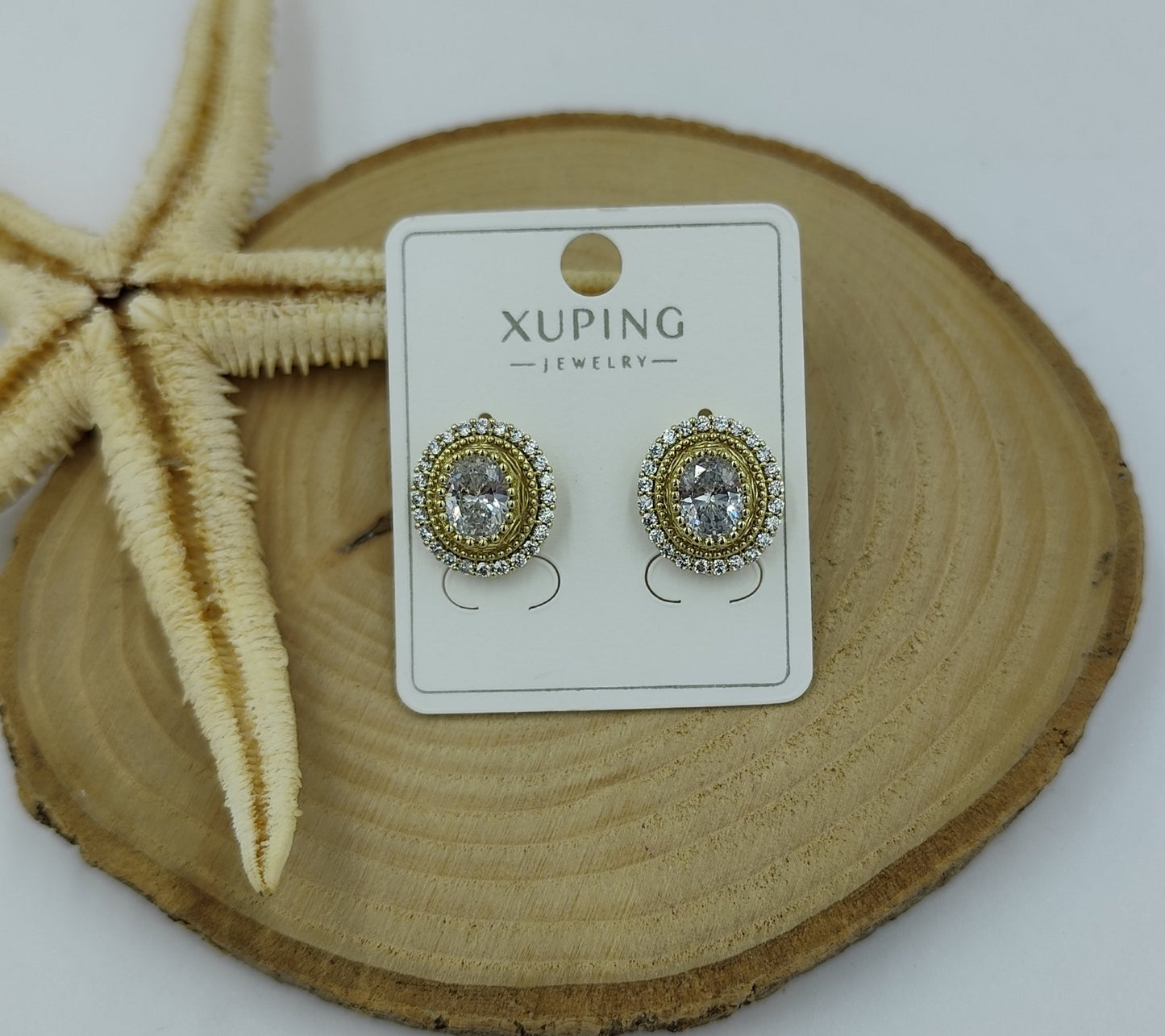 14 K Taş Detaylı Küpe
