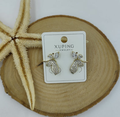 14 K Taş Detaylı Kelebek Küpe