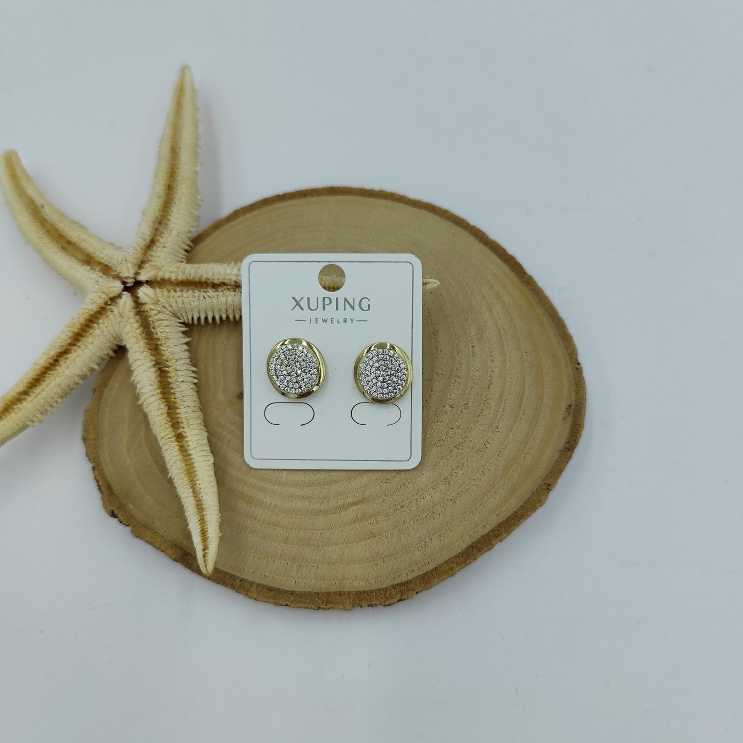 14 K Taş Detaylı Yuvarlak Küpe