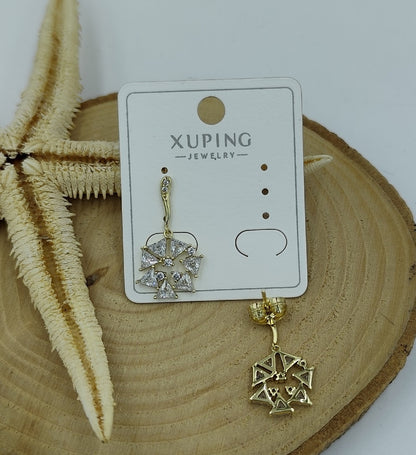 14 K Taş Detaylı Küpe