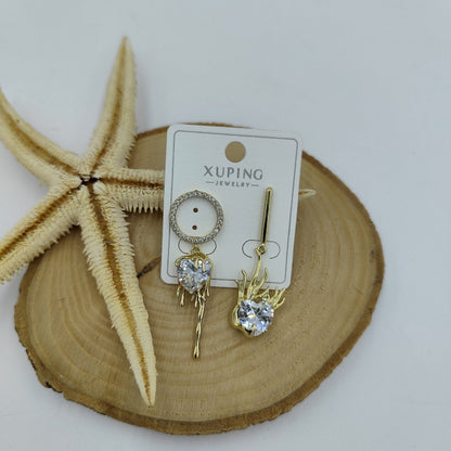 14 K Taş Detaylı Küpe
