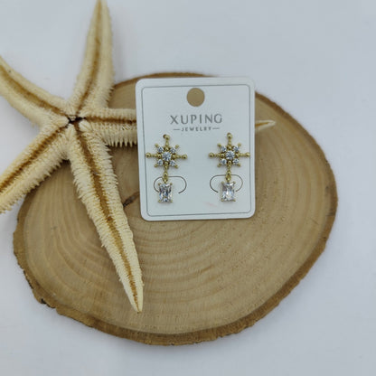 14 K Taş Detaylı Küpe