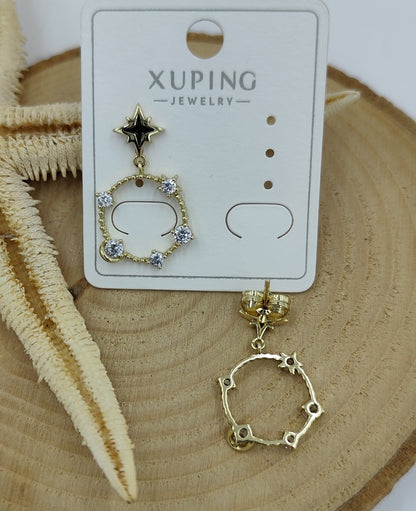 14 K Taş Detaylı Küpe