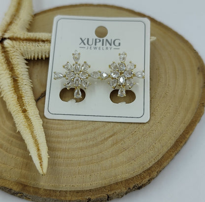 14 K Taş Detaylı Küpe