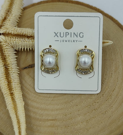 14 K İnci Detaylı Küpe