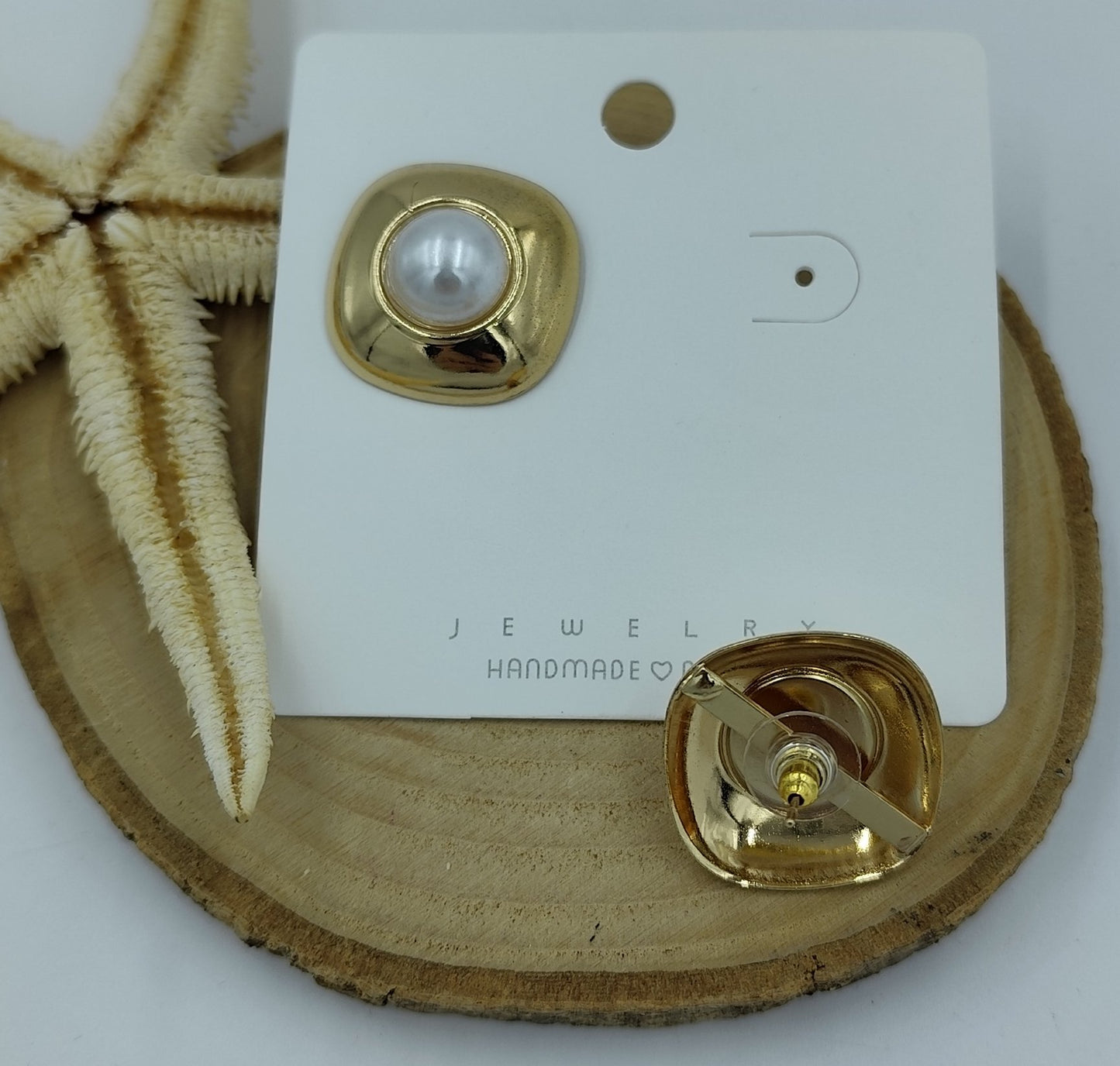 İnci Detaylı Gold Küpe