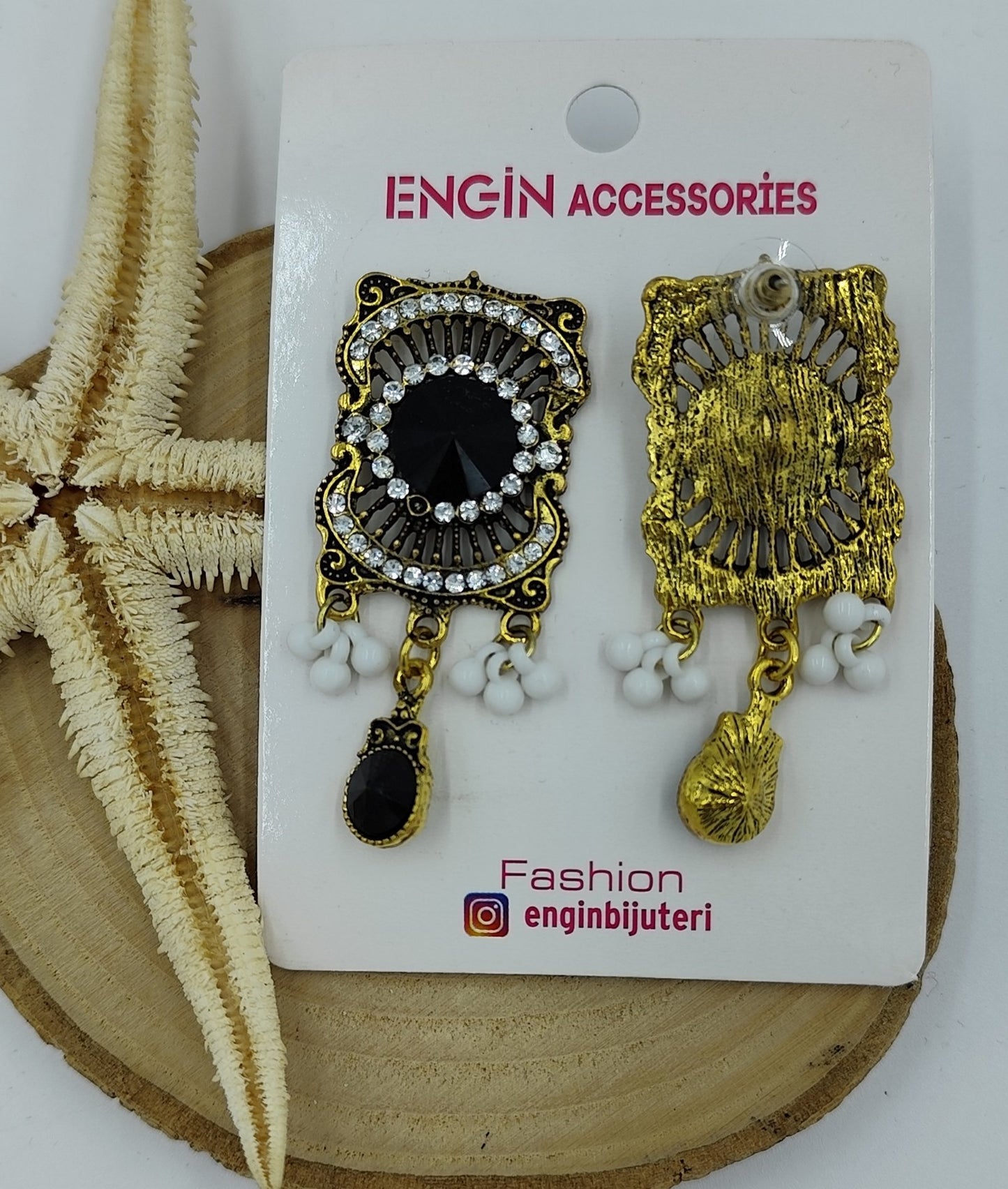 Taş Detaylı Gold Küpe