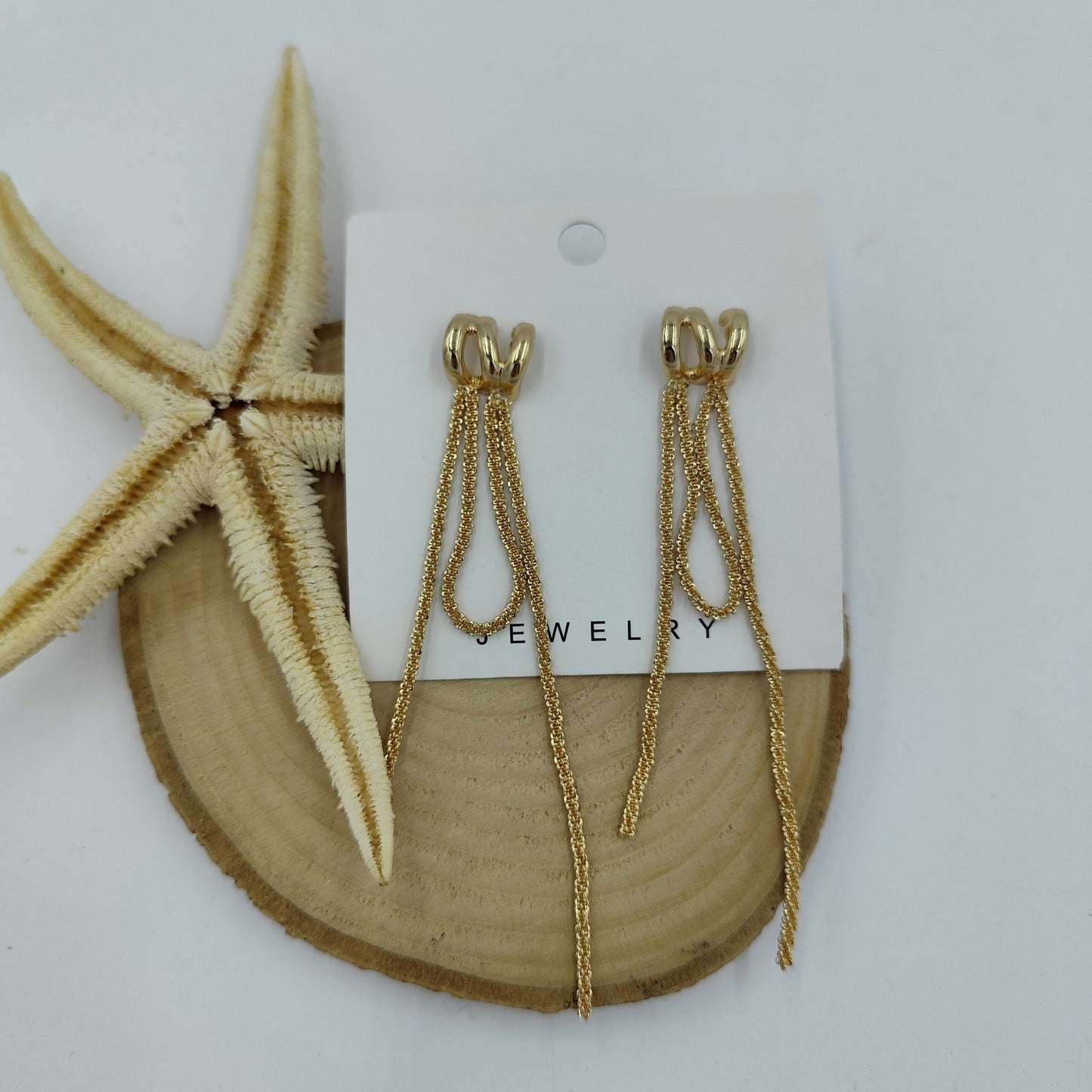 Zincir Detaylı Gold Küpe