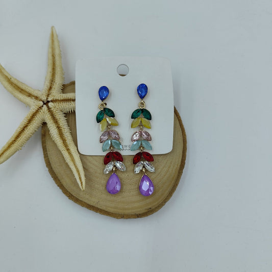 Rengarenk Taşlarla Süslü Gold Küpe