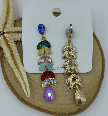Rengarenk Taşlarla Süslü Gold Küpe