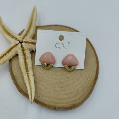 Pembe ve Gold Detaylı Küpe