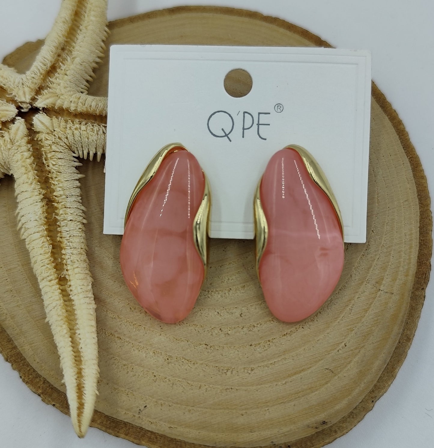 Pembe Gold Detaylı Küpe