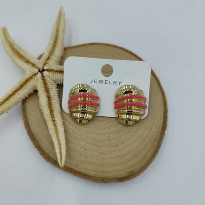 Pembe Şeritli Gold Küpe