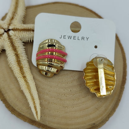 Pembe Şeritli Gold Küpe