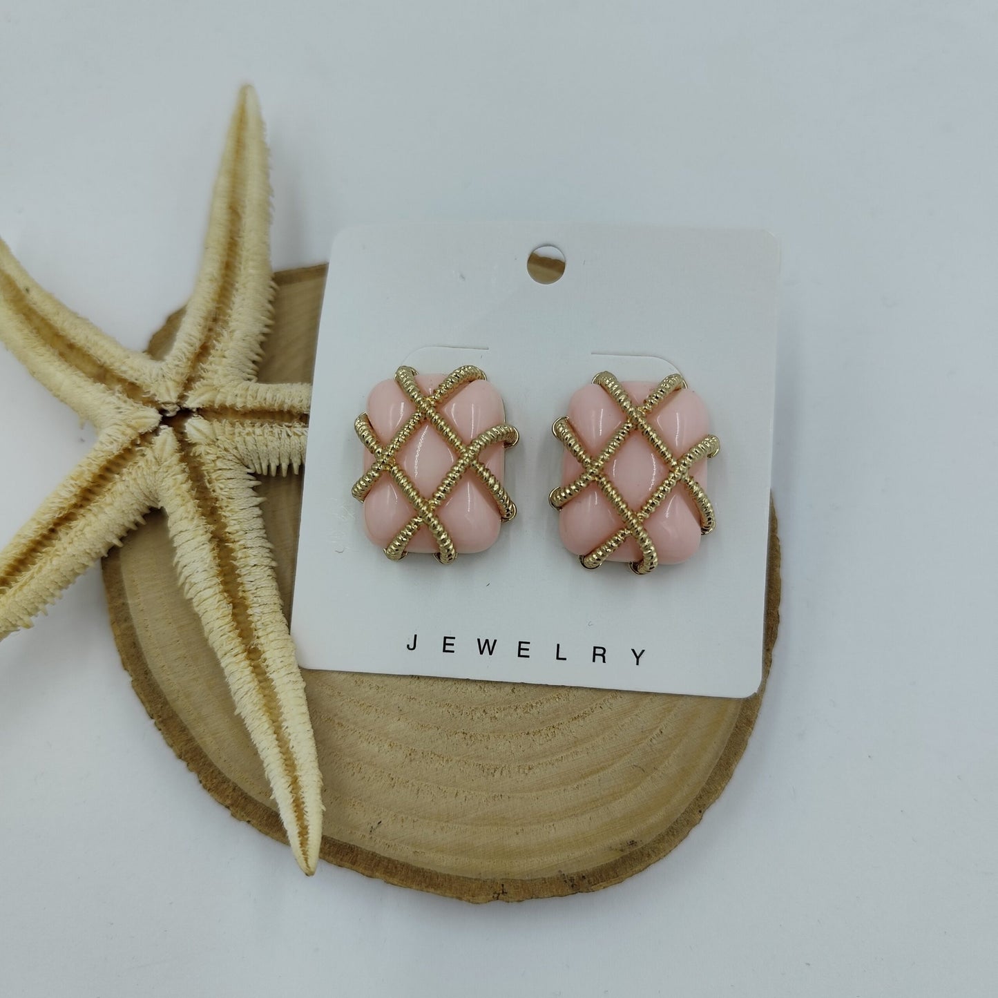 Açık Pembe ve Gold Detaylı Kare Küpe