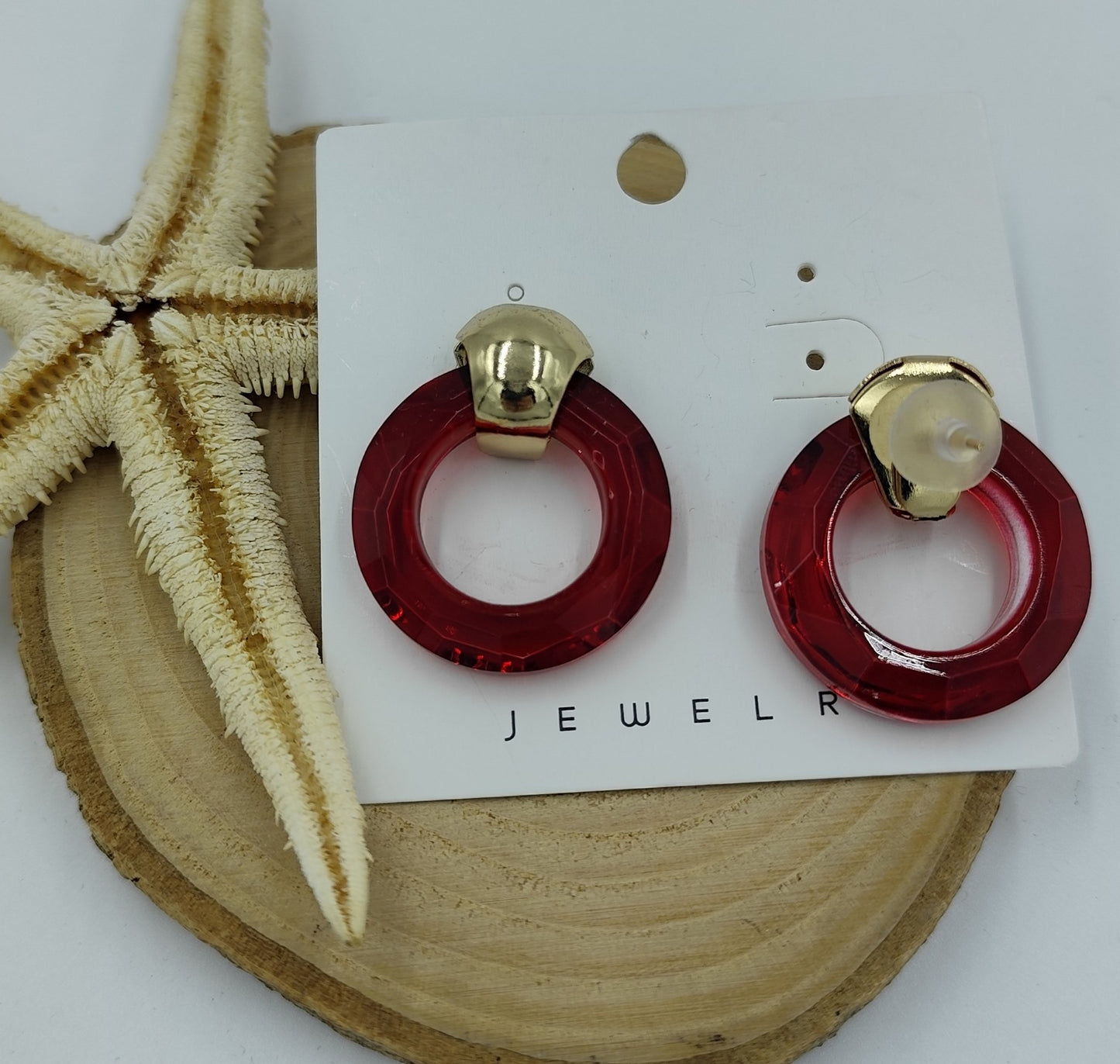 Kırmızı ve Gold Detaylı Küpe