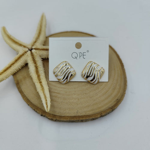 Gold Küçük Kare Küpe