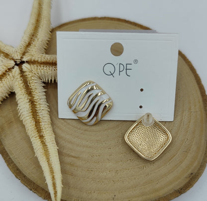 Gold Küçük Kare Küpe