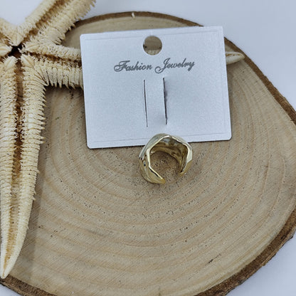 Gold Kıkırdak Küpe