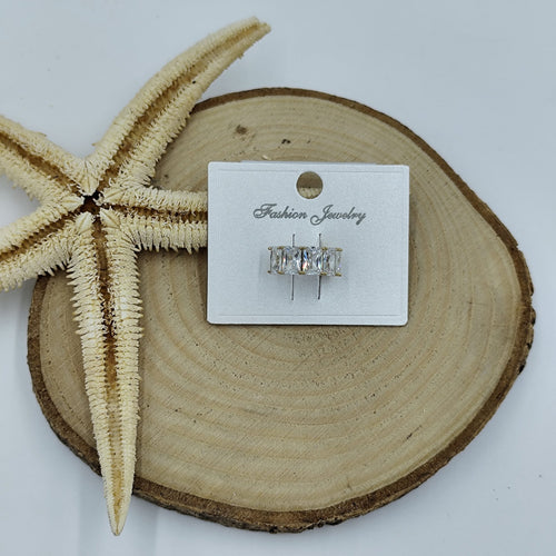 Taş Detaylı Gold Kıkırdak Küpe