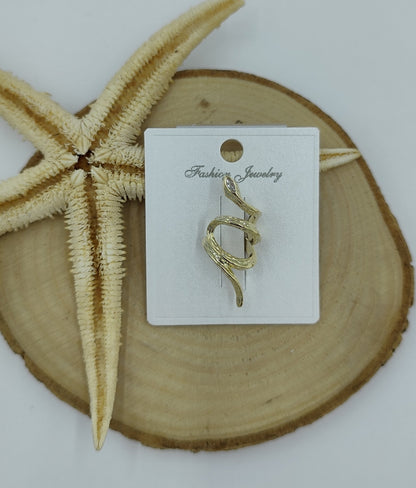 Yılan Figürlü Gold Kıkırdak Küpe