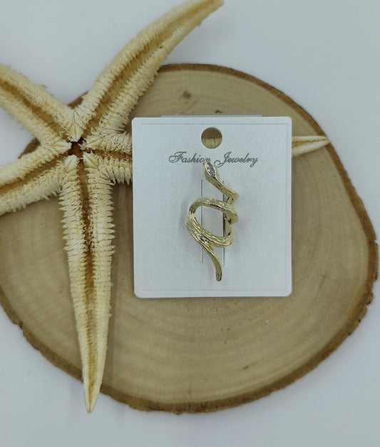 Yılan Figürlü Gold Kıkırdak Küpe