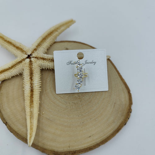 Taş Detaylı Gold Kıkırdak Küpe