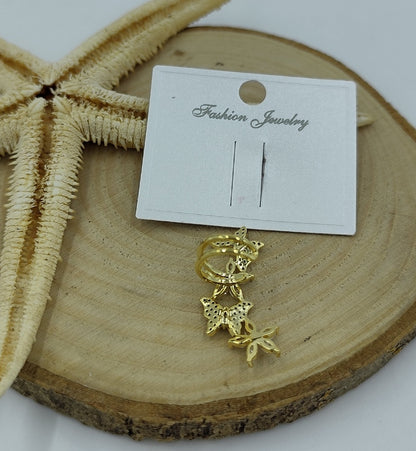 Taş Detaylı Kelebek Gold Kıkırdak Küpe