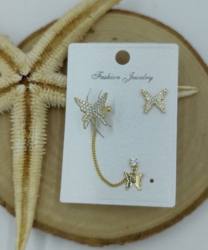 Taş Detaylı Kelebek Gold Kıkırdak Küpe