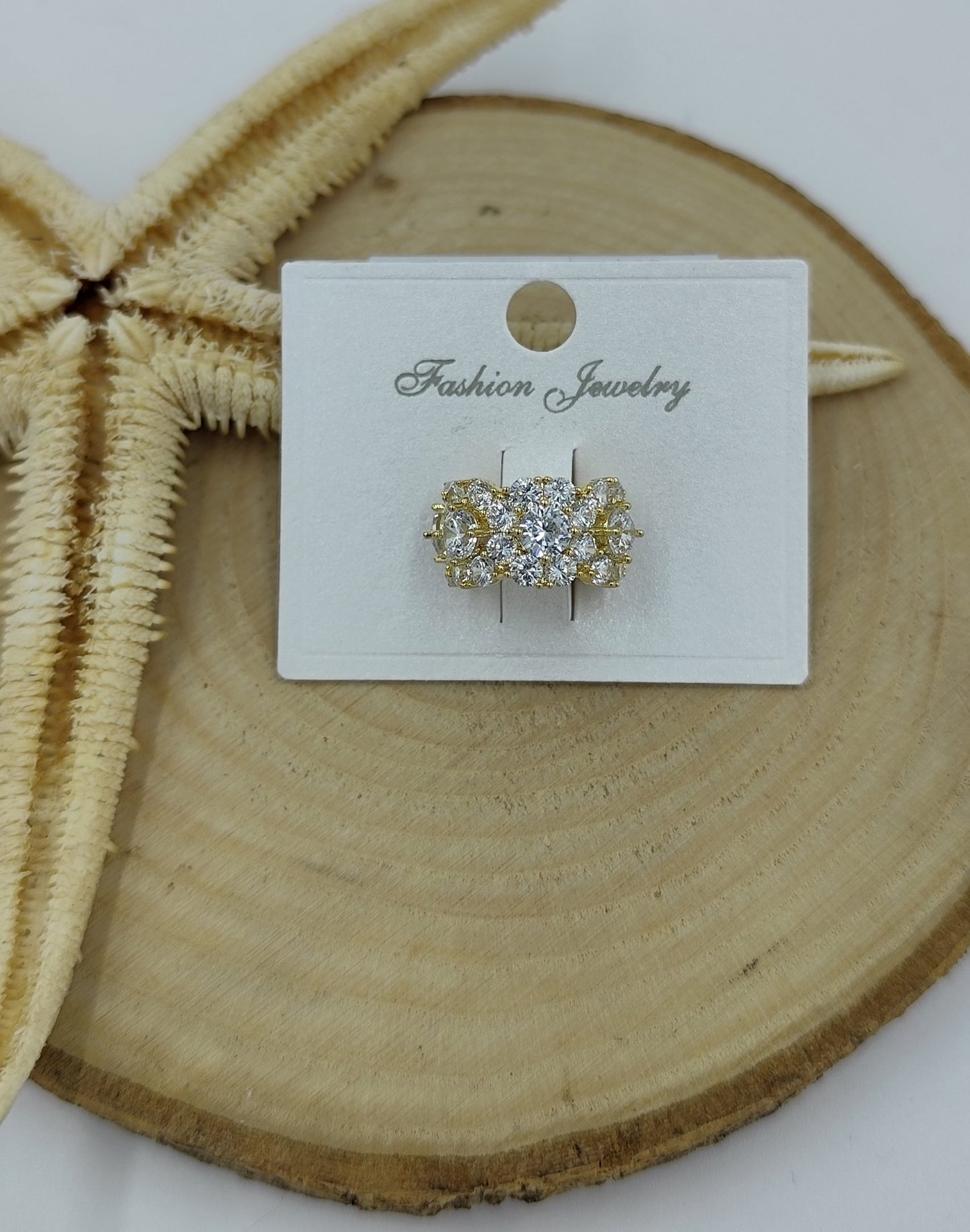 Taş Detaylı Gold Kıkırdak Küpe