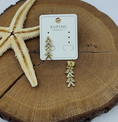 14 K Taş Detaylı Küpe