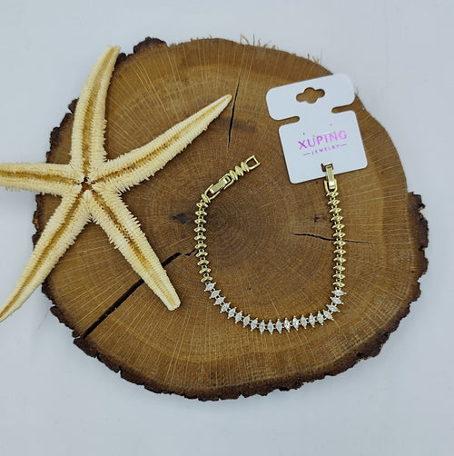 14 K Taş Detaylı Bileklik