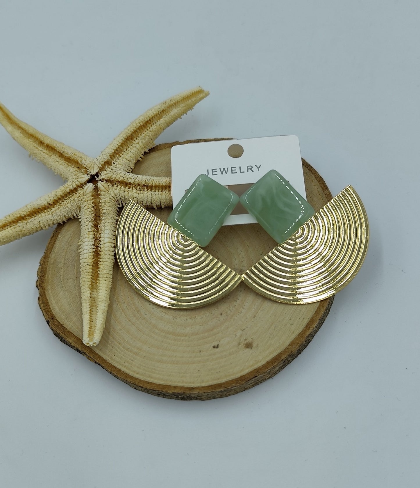 Yeşil Ve Gold Detaylı Küpe