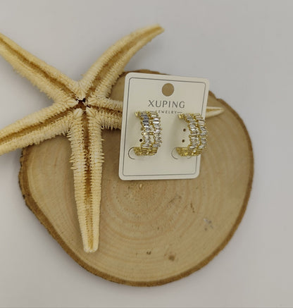 14 K Taş Detaylı Küpe