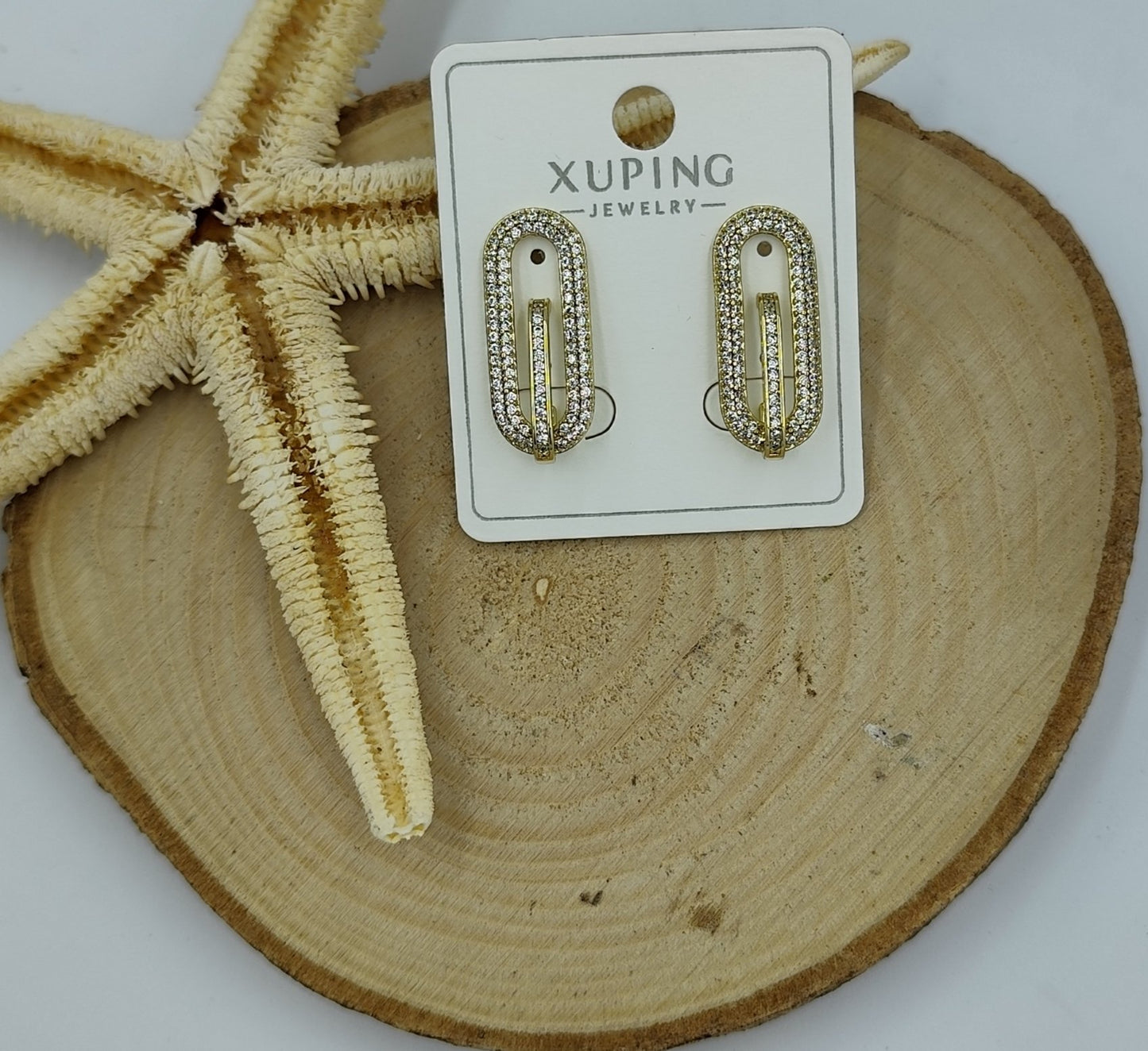 14 K Taş Detaylı Küpe