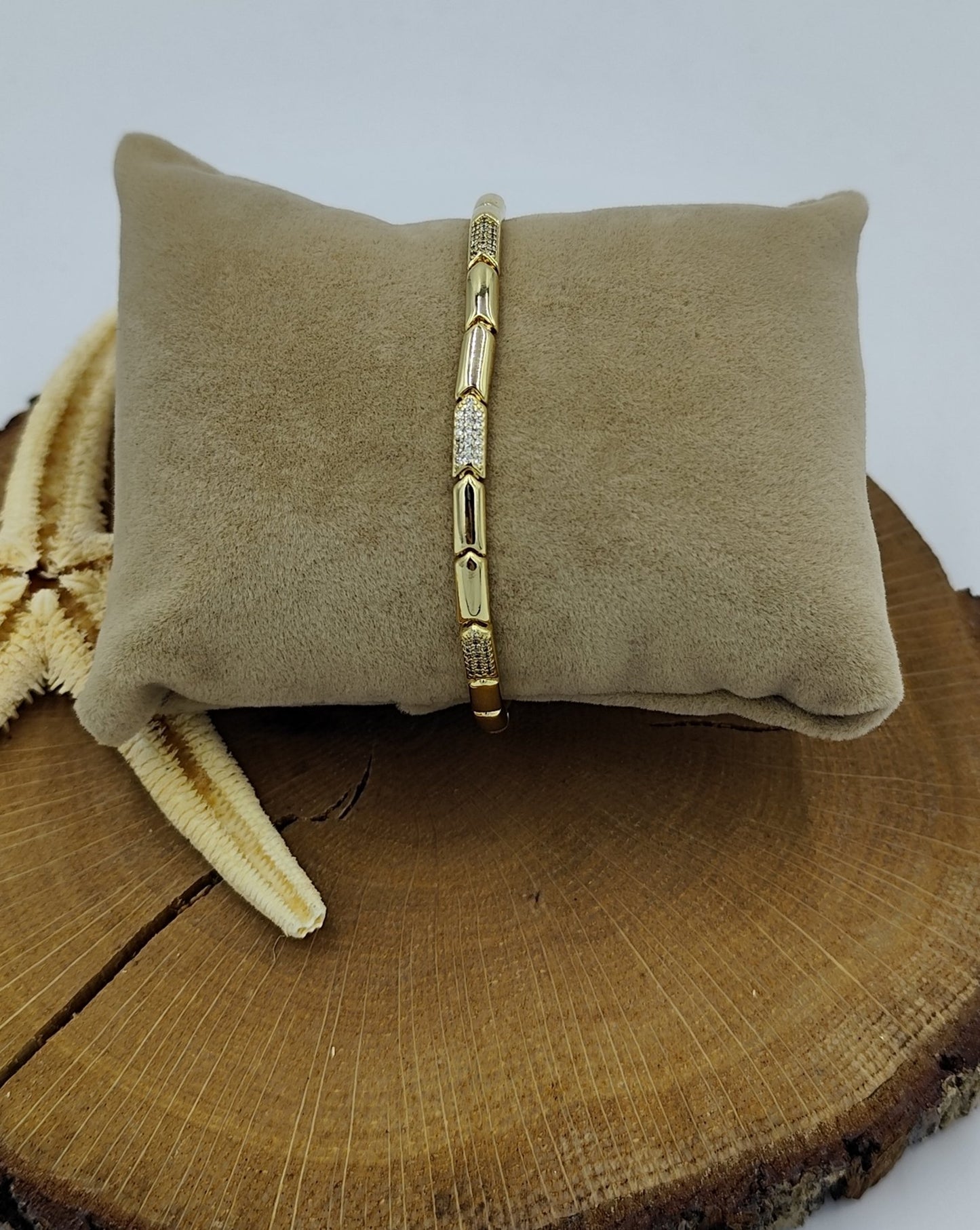 Taş Detaylı Gold Bileklik