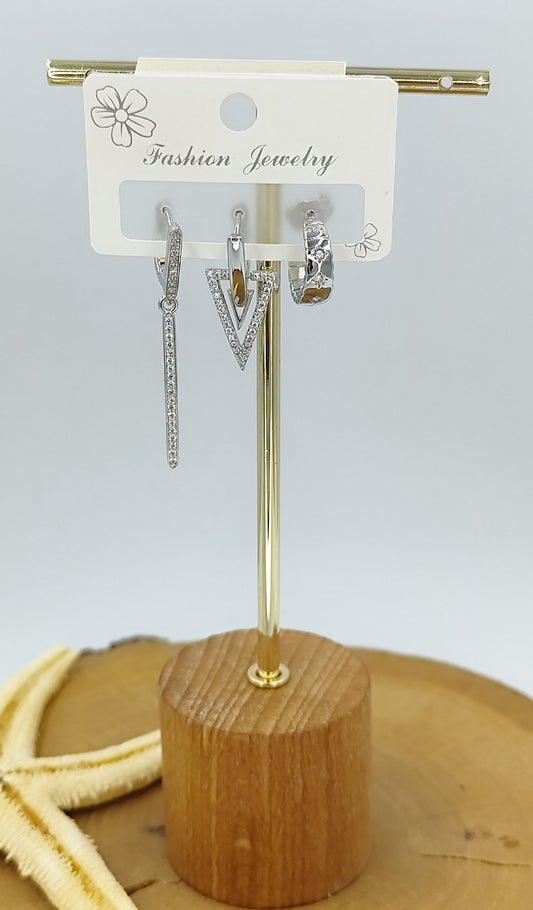 Gümüş Renkte 3'lü Bijuteri Küpe
