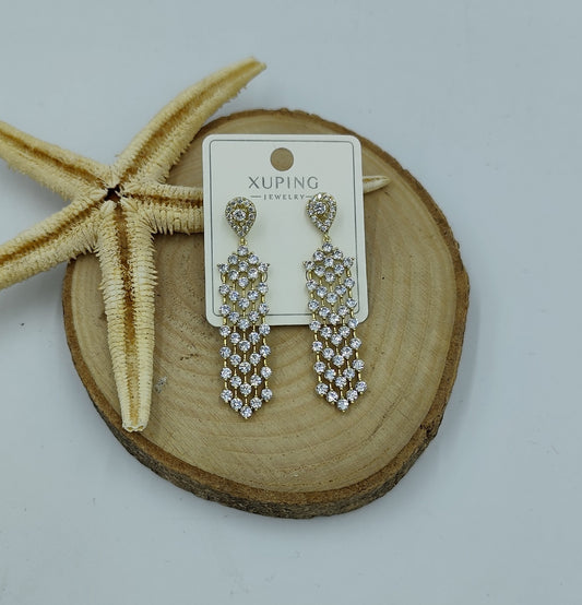 14 K Taş Detaylı Sallantılı Küpe