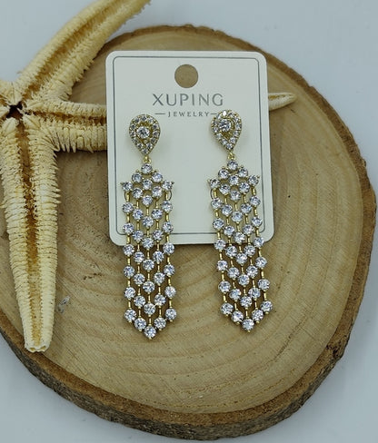 14 K Taş Detaylı Sallantılı Küpe