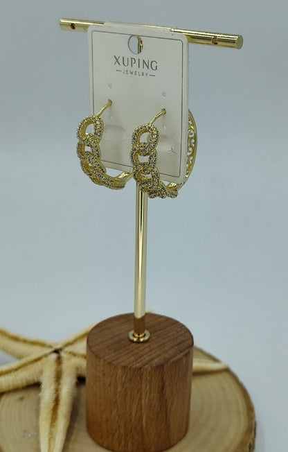 14 K Taş Detaylı Küpe