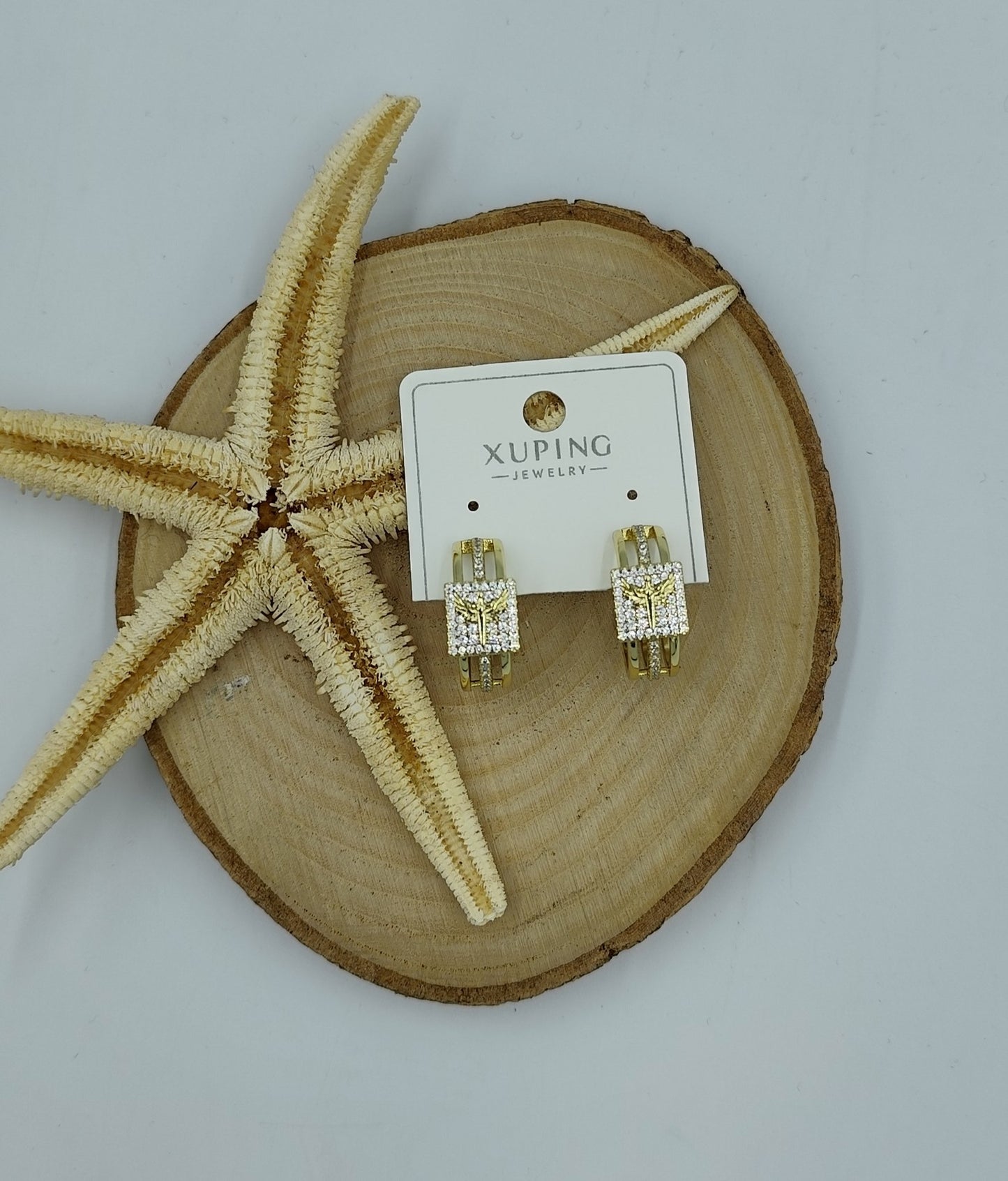 14 K Ortası Kuş Detaylı Küpe