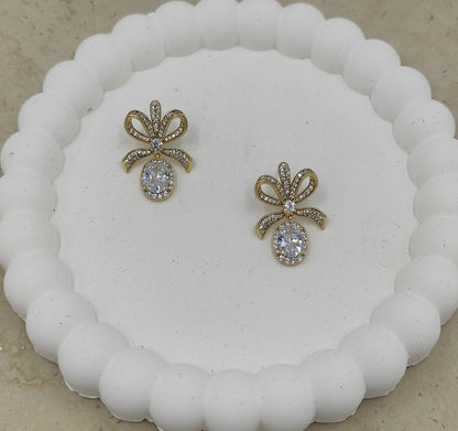 14 K Taş Detaylı Kurdela Küpe Xuping